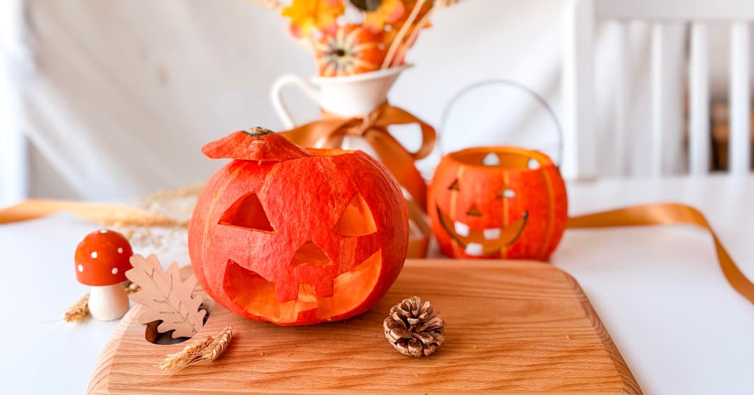 vydlabana-tekvica-na-halloween